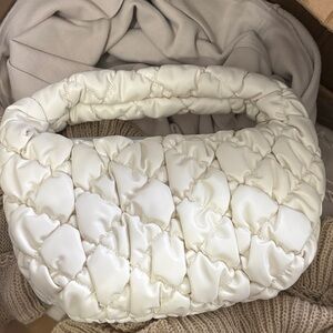 Elegant Cream Quilted Women's Bag